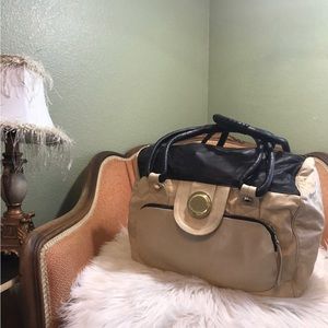 Gustto leather handbag